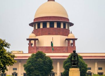 SC Issues Notice to 8 Ministries for “Working in Silos” on Climate Change